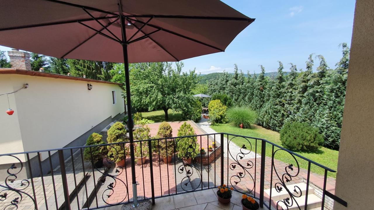 Villa Maria Apartman Miskolc Exterior photo
