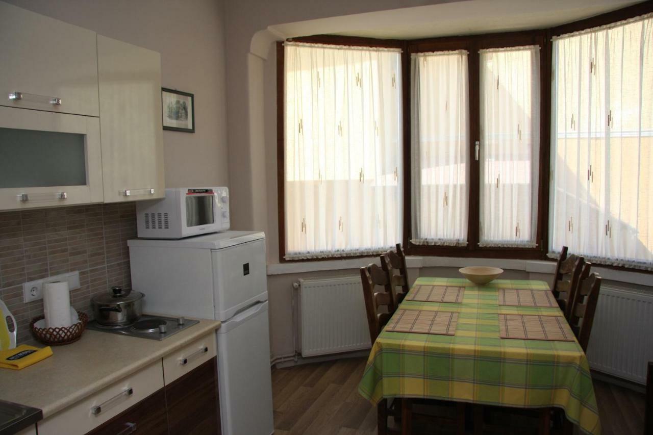 Villa Maria Apartman Miskolc Exterior photo
