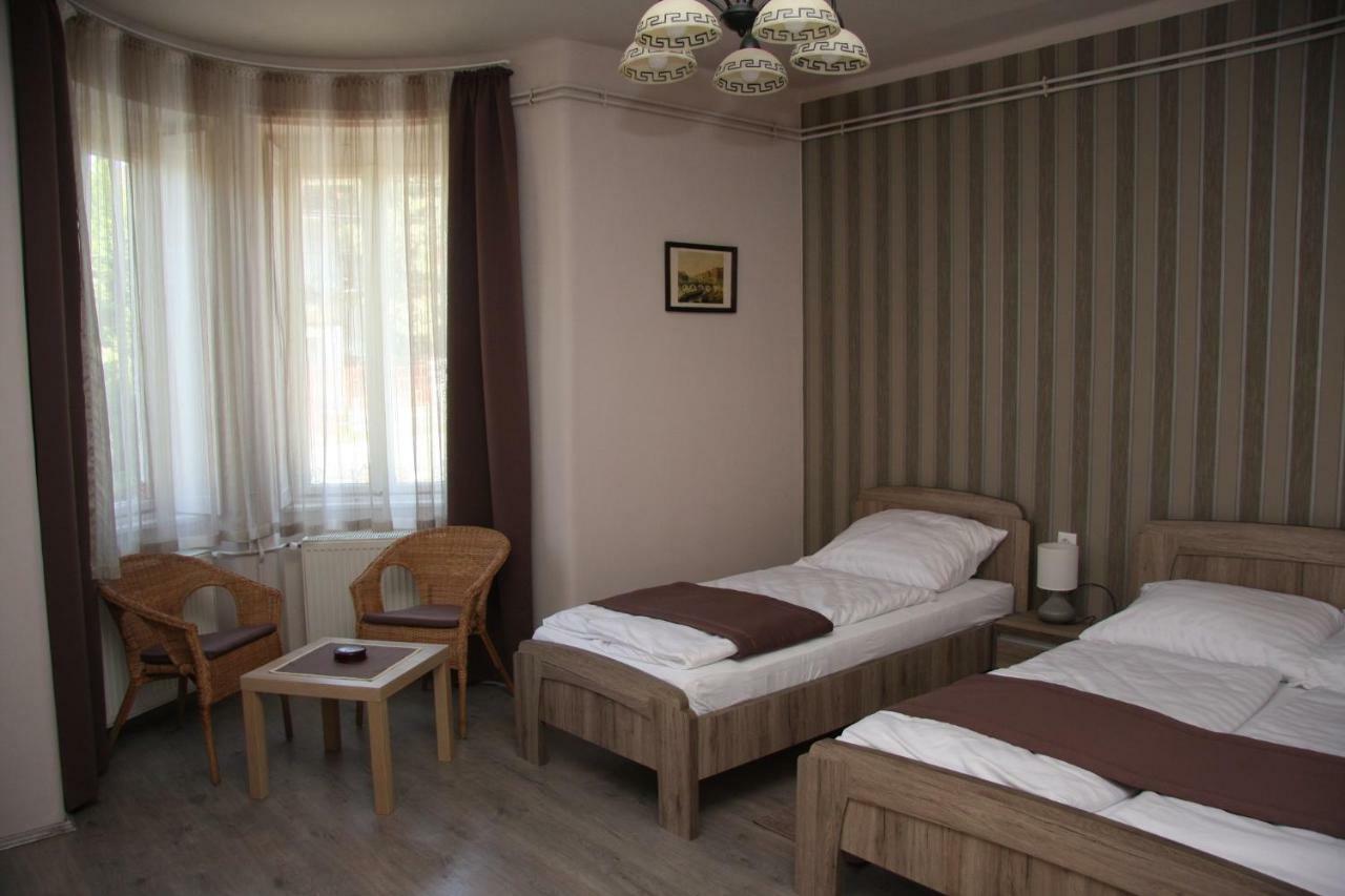 Villa Maria Apartman Miskolc Exterior photo