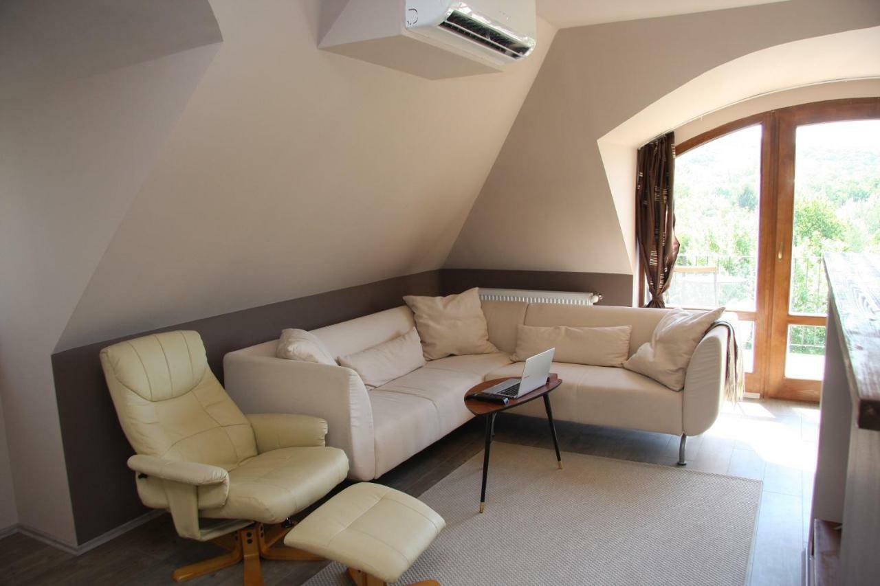 Villa Maria Apartman Miskolc Exterior photo